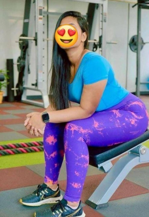 Only 9000/= sexy nirmani at Nugegoda Nawala narahenpita